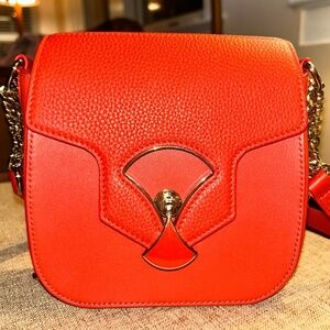 Bvlgari Divas Dream Flap Cover Chain Cross Bag